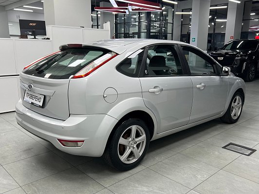 Ford Focus Ghia, 2008 года, пробег 210000 км
