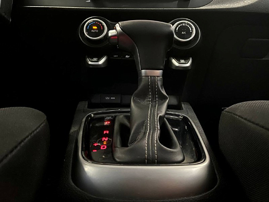 Kia Rio Luxe, 2021 года, пробег 99383 км