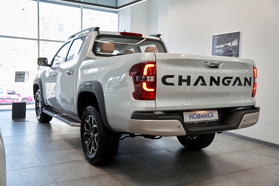 Changan Hunter Plus Luxe, белый