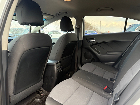 Kia Cerato Prestige, 2017 года, пробег 142697 км