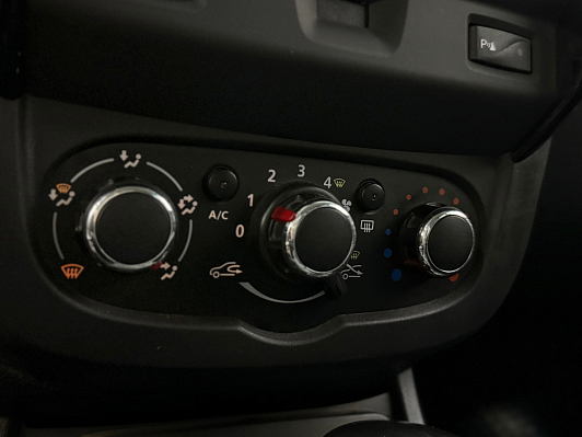 Renault Duster Drive, 2019 года, пробег 130000 км