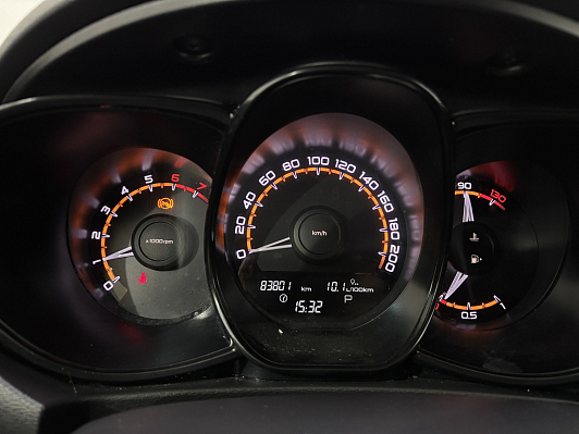 Lada (ВАЗ) Vesta Comfort Winter, 2020 года, пробег 83800 км