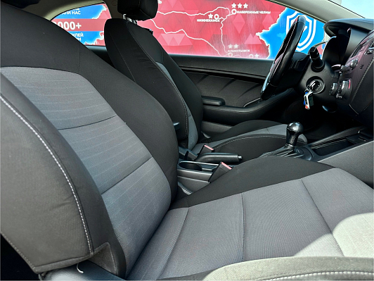 Kia Cerato Prestige, 2013 года, пробег 275000 км