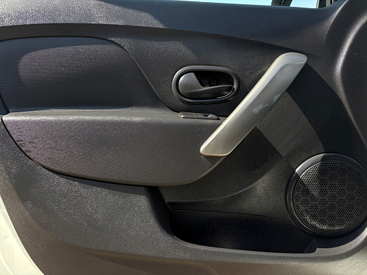 Renault Logan Style, 2021 года, пробег 88152 км