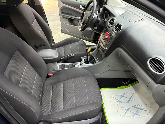 Ford Focus Ghia, 2010 года, пробег 226577 км