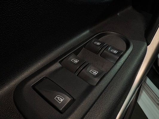 Lada (ВАЗ) XRAY Luxe, 2017 года, пробег 164500 км
