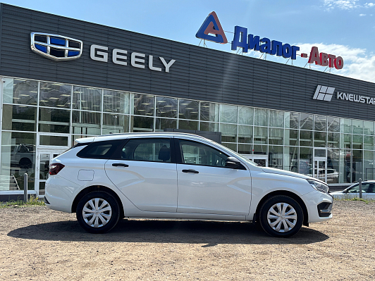 Lada (ВАЗ) Vesta Comfort Plus + P1.1 (Предсерийная), 2024 года, пробег 43100 км