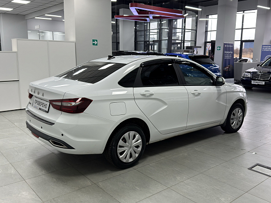 Lada (ВАЗ) Vesta, 2023 года, пробег 35440 км