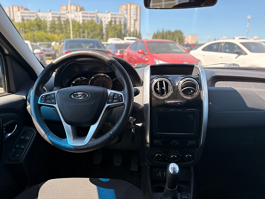 Lada (ВАЗ) Largus Luxe 7 мест Prestige, 2021 года, пробег 74618 км