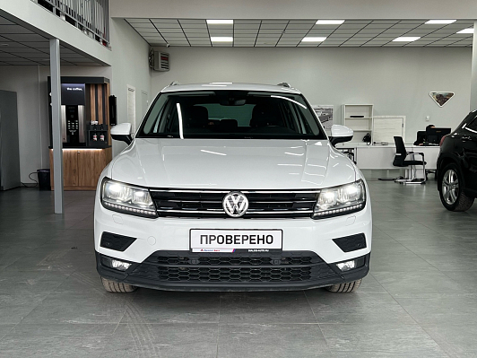 Volkswagen Tiguan Highline, 2018 года, пробег 130094 км