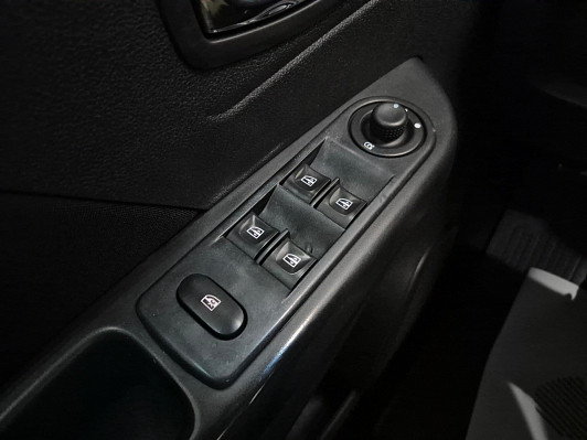 Renault Kaptur Drive, 2017 года, пробег 163337 км