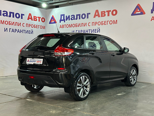 Lada (ВАЗ) XRAY Comfort, 2017 года, пробег 124000 км