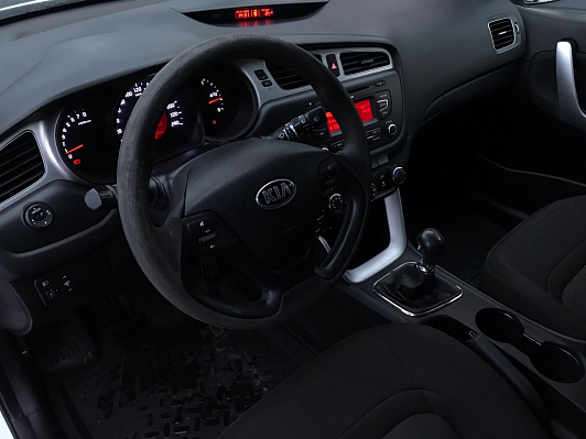 Kia Ceed Classic, 2013 года, пробег 217000 км