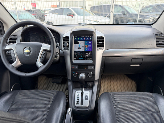Chevrolet Captiva LT 2.4 AT 5-seats +, 2010 года, пробег 162400 км