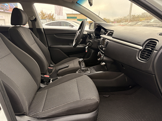 Kia Rio Comfort, 2018 года, пробег 108715 км
