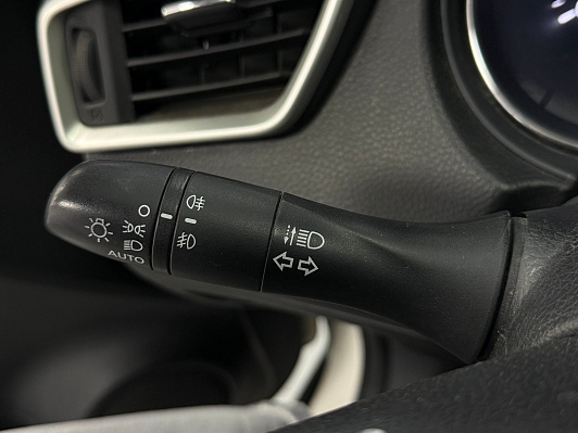 Nissan X-Trail LE, 2015 года, пробег 230513 км