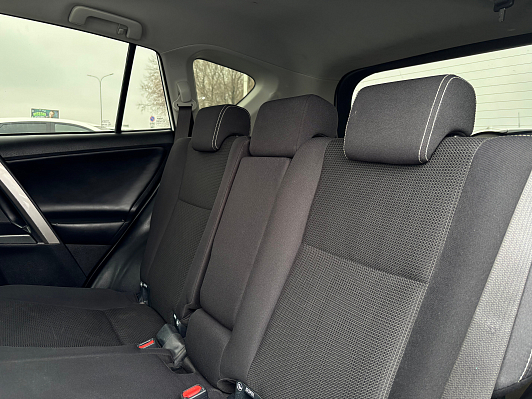 Toyota RAV4 Adventure, 2018 года, пробег 162309 км