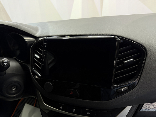 Lada (ВАЗ) Vesta Luxe Multimedia, 2020 года, пробег 98158 км