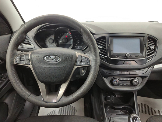 Lada (ВАЗ) Vesta Comfort Multimedia, 2017 года, пробег 156861 км