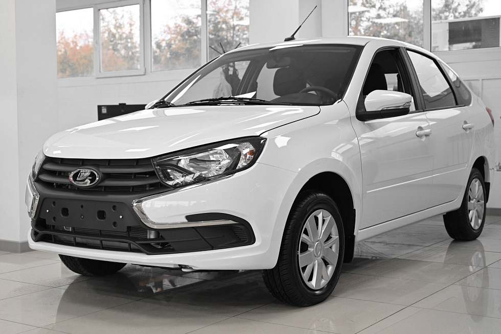 Lada (ВАЗ) Granta #CLUB'23, белый