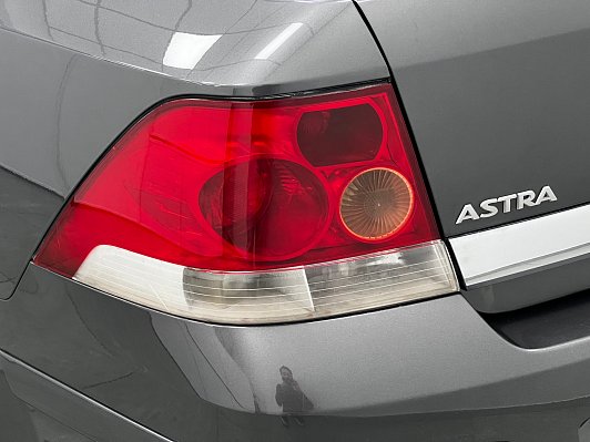 Opel Astra, 2011 года, пробег 242877 км