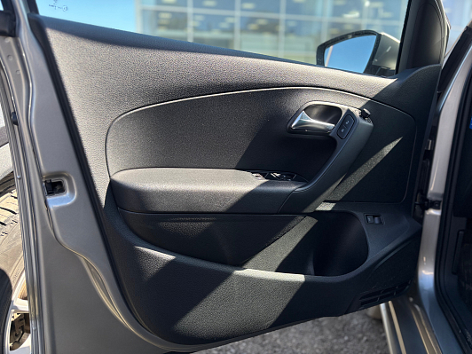 Volkswagen Polo SELECT, 2019 года, пробег 139531 км