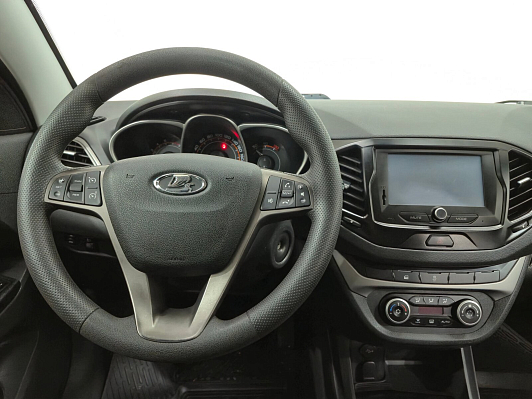 Lada (ВАЗ) Vesta Luxe Multimedia (2019-2021), 2017 года, пробег 114606 км