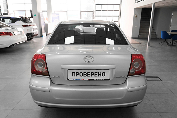 Toyota Avensis Терра, 2006 года, пробег 260000 км