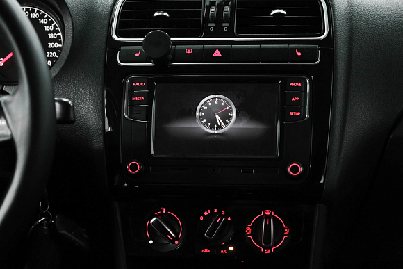 Volkswagen Polo Life, 2017 года, пробег 129000 км