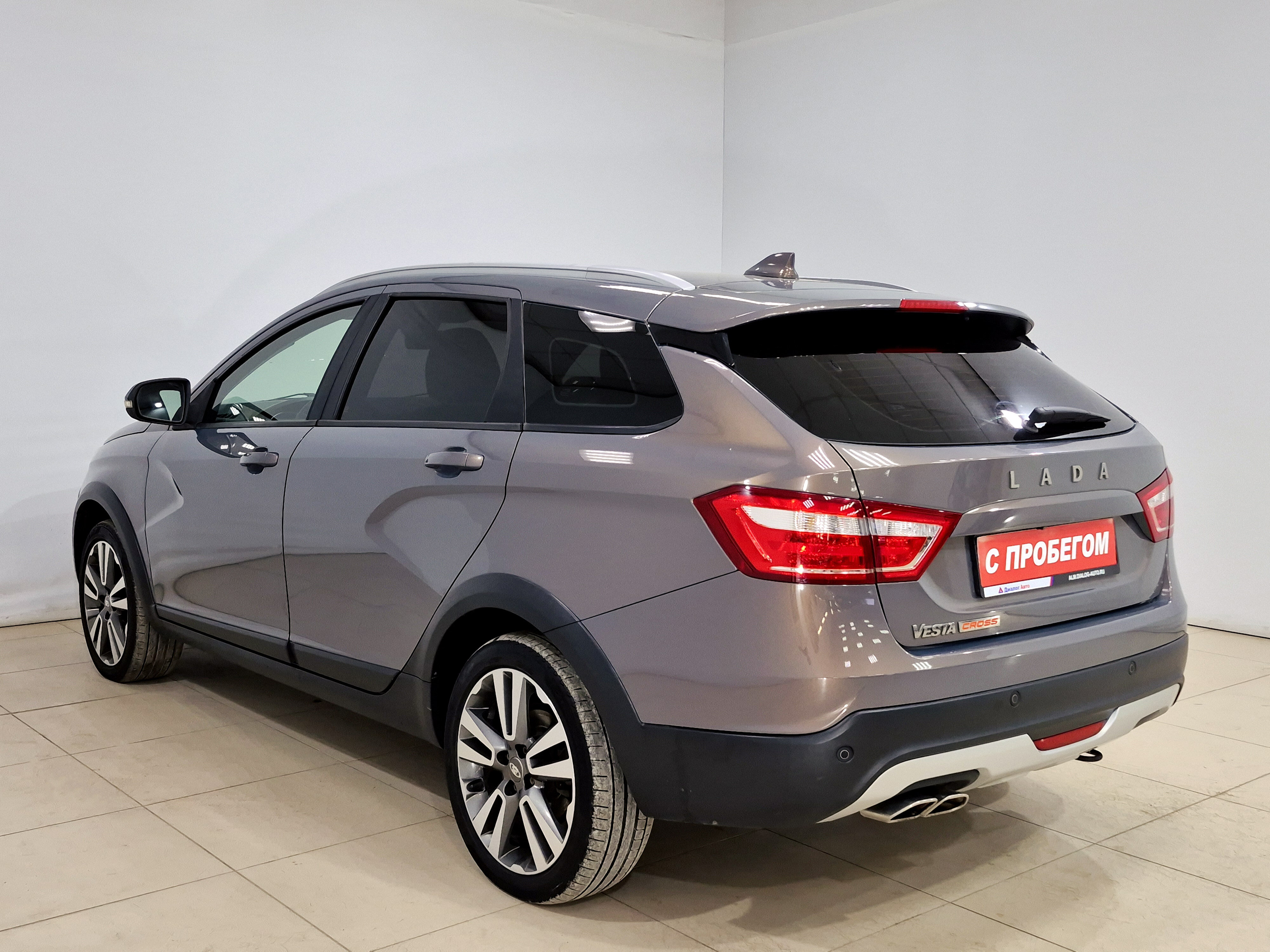 Lada (ВАЗ) Vesta Luxe, 2019 года, пробег 64169 км