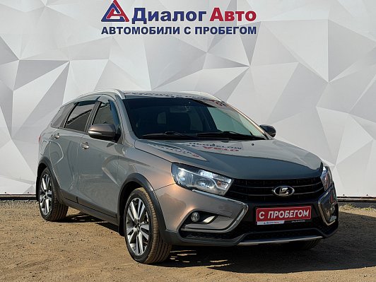Lada (ВАЗ) Vesta Luxe Multimedia, 2019 года, пробег 149000 км