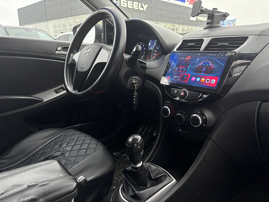 Hyundai Solaris Active, 2015 года, пробег 217192 км