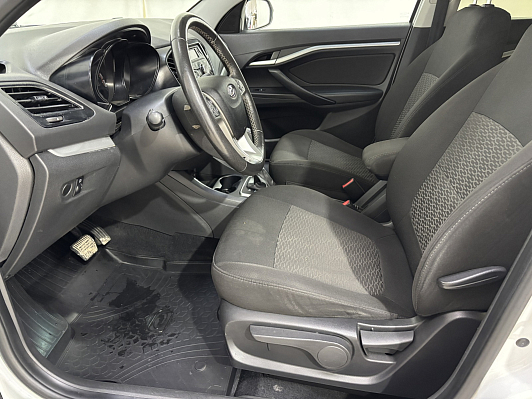 Lada (ВАЗ) Vesta Comfort Winter, 2020 года, пробег 83800 км