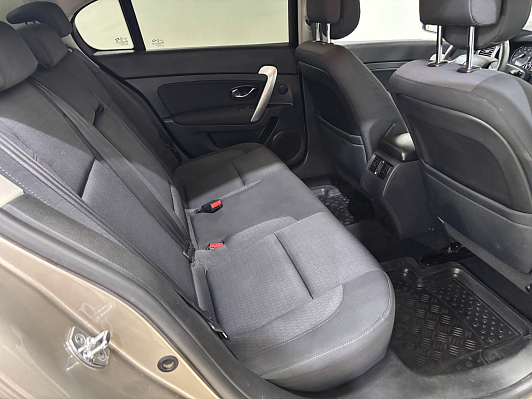 Renault Latitude Dynamique, 2013 года, пробег 118132 км