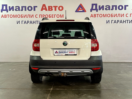 Skoda Yeti Active, 2010 года, пробег 244000 км