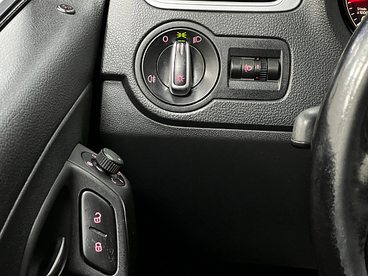 Volkswagen Polo Allstar, 2016 года, пробег 165000 км