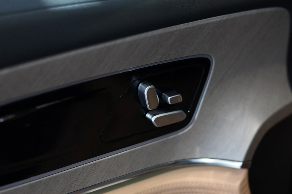 Jaecoo J8 Престиж +, серый