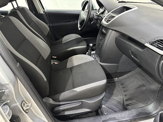 Peugeot 207 Trendy, 2008 года, пробег 138000 км