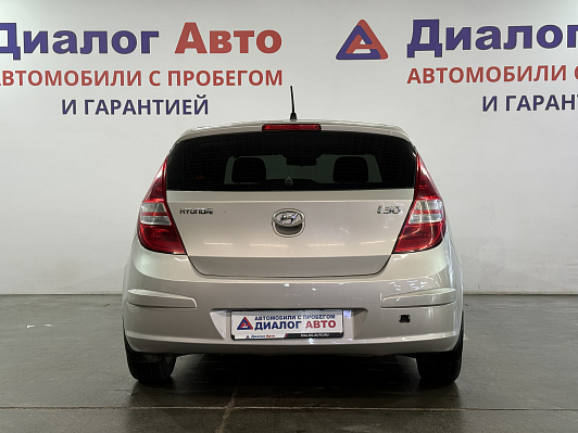 Hyundai i30 Classic, 2010 года, пробег 201000 км