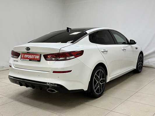 Kia Optima Luxe, 2019 года, пробег 105731 км