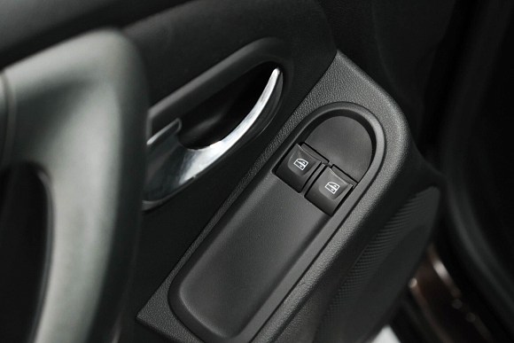 Renault Duster Dakar Edition, 2019 года, пробег 61800 км