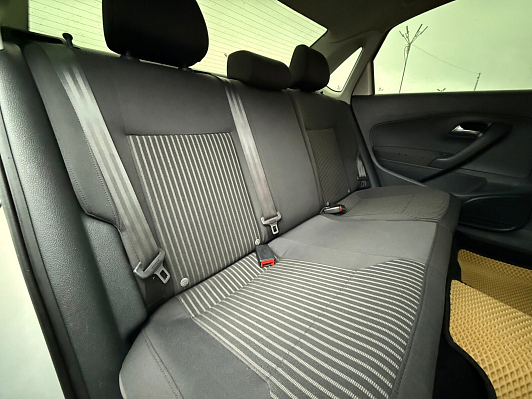 Volkswagen Polo Comfortline, 2015 года, пробег 244924 км