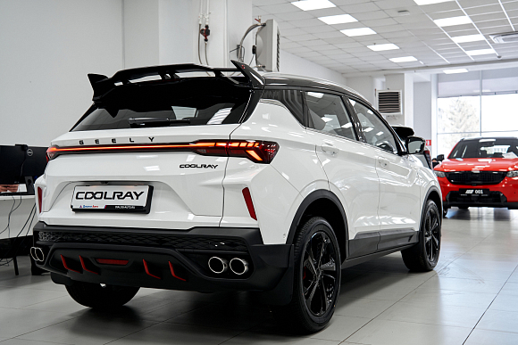Geely Coolray Luxury, белый
