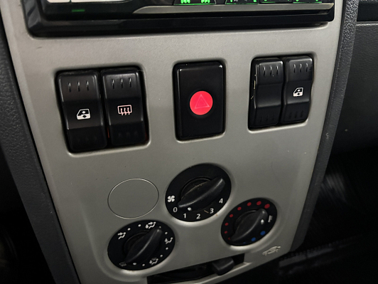 Renault Logan Expression, 2008 года, пробег 322222 км