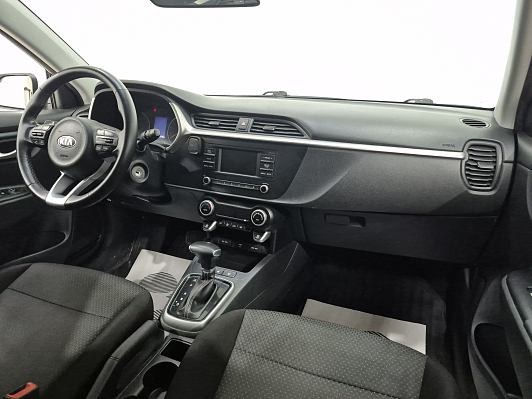 Kia Rio Luxe, 2020 года, пробег 63194 км