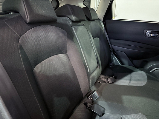 Nissan Qashqai SE, 2011 года, пробег 175000 км