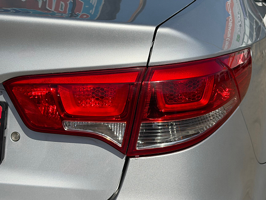 Kia Rio Luxe, 2016 года, пробег 97504 км