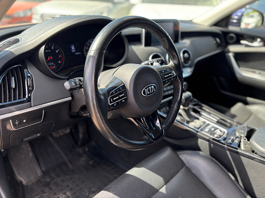 Kia Stinger Luxe, 2019 года, пробег 146883 км