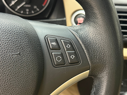 BMW X1, 2011 года, пробег 218145 км