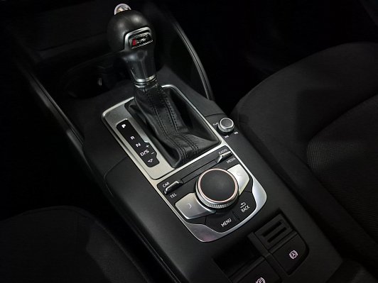 Audi A3 Sport, 2018 года, пробег 89323 км